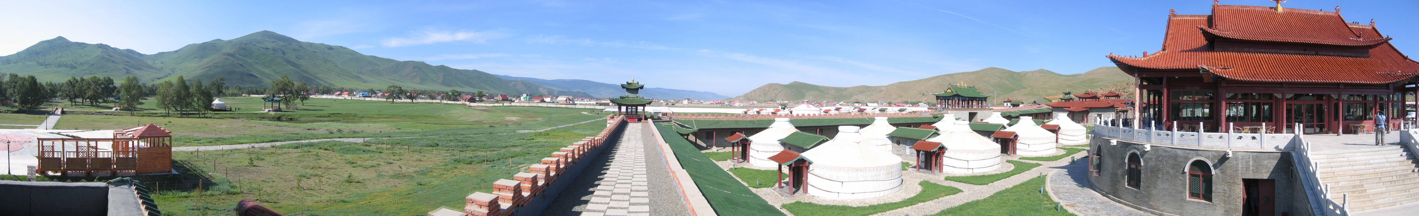 Hotel Mongolia Aussenmauer 1 Panorama